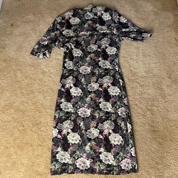 High Neck Floral Dress - 4 US - Picture 4 of 4